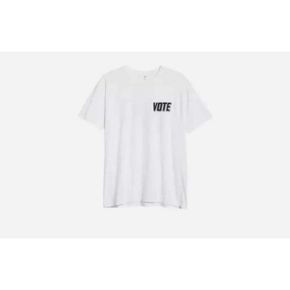 NWT BP White T-Shirt With "Vote" Print On Front & Back Size Medium